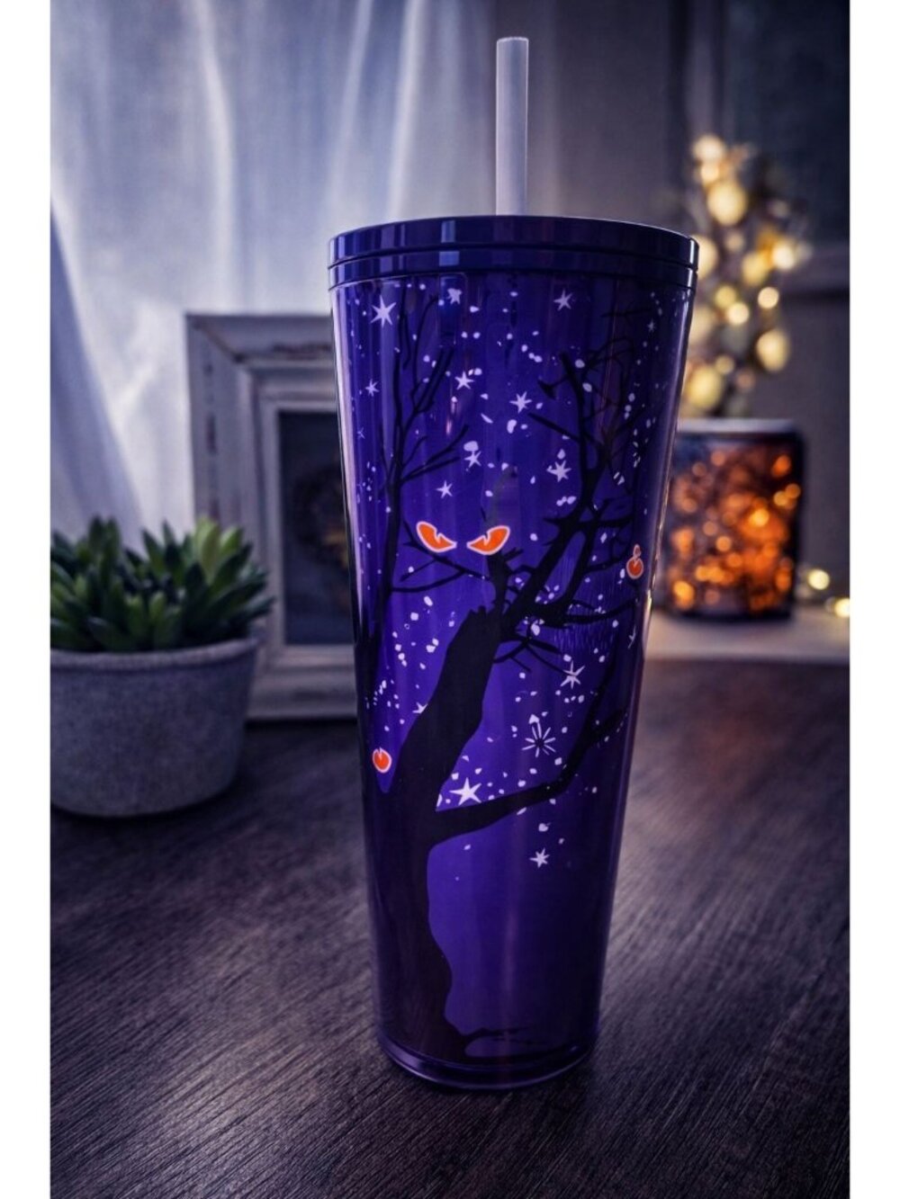 Starbucks Glow in the Dark Purple Halloween Bat Eyes Tree Cold Cup Tumbler 24 oz